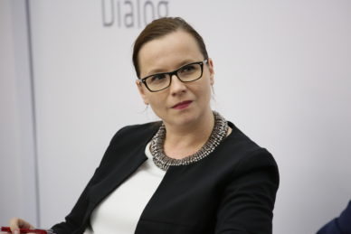 dr Beata Lubos